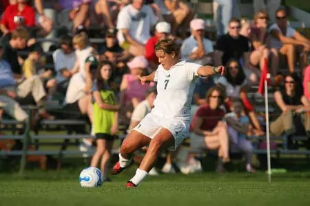 Dartmouth Women?s Soccer Downs Vermont, 2-0