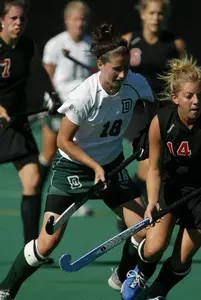 Field Hockey Falls at Vermont, 5-2