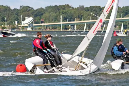 Dartmouth Sailors 10th at Stu Nelson Regatta