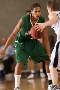 Men's Basketball Falls to Penn, 73-53