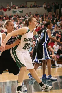 Yale Women Squeak Past Dartmouth