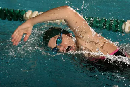 Dartmouth Women?s Swimming and Diving Falls in Meet with Columbia