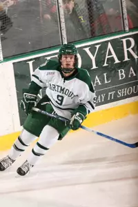 Dartmouth Men's Hockey Drops Game to Yale