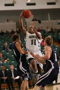 Dartmouth Men Drop Ivy Opener at Harvard