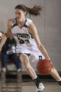 Women's Hoops Hosts St. John's in Home Opener