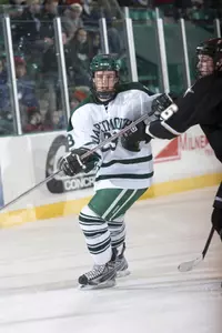 Dartmouth Men's Hockey Drops Exhibition Game to McGill