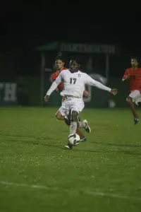 #16 Harvard Holds Off #21 Dartmouth Men?s Soccer, 2-1