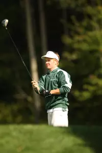 Men Finish Fall Strong at NEIGA Championship