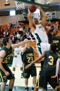 Big Green Men's Basketball Bested at Quinnipiac