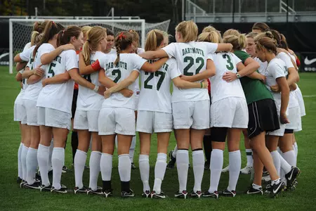 Women's Soccer Hosts UMass and Princeton