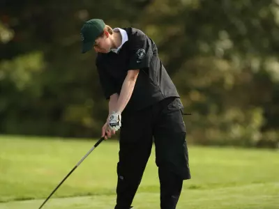 Pleat Paces Big Green on First Day of Adams Cup