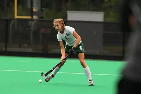 Field Hockey Wins Homecoming Nailbiter in Overtime