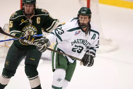 Men's Hockey On Losing End of Shootout with Vermont