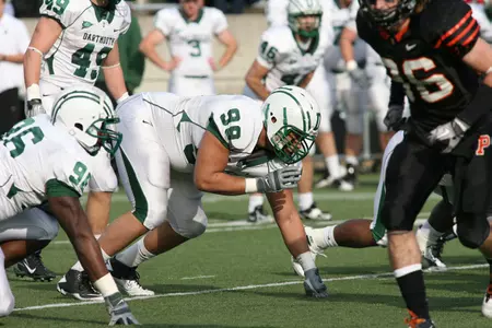 Football Drops Fourth Straight in 25-17 Defeat at Holy Cross