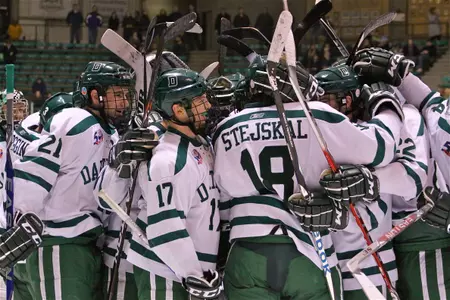 Men's Hockey Scores Win over Colgate in Consolation Game