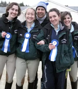 Dartmouth Equestrian Places Second at UNH