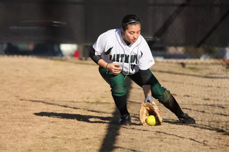 Dartmouth Softball Suffers Pair of Defeats to Open Season