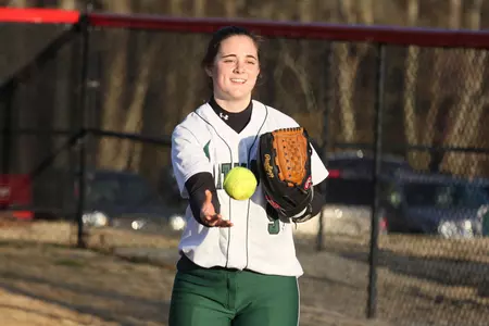 Softball Earns Sweep of Stetson in Last Games of Spring Trip