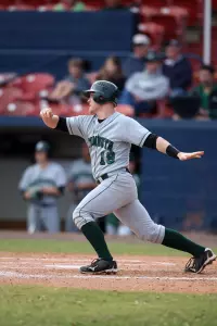 Dartmouth Wins Pitchers' Duel Against Holy Cross, 4-2