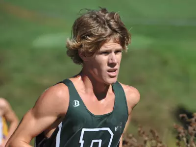 Shoemaker Leads Men's Cross Country Team to First Place Finish