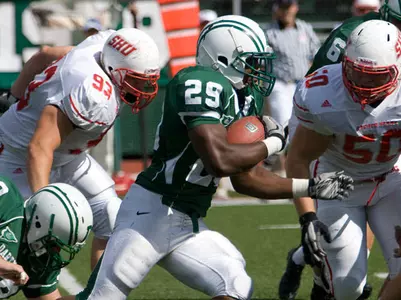 Green Survives Last-Minute Field Goal Try in 21-19 Victory