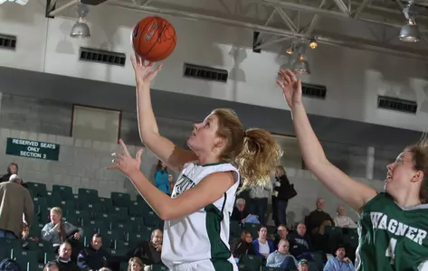 Women's Basketball Takes on Providence in Saturday Matinee