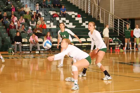 Volleyball Swept by Michigan State and Fairfield