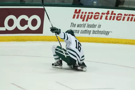 Men's Hockey Drops Final Game of Homestand, 3-2, to Cornell