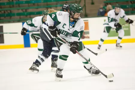 Women's Hockey Suffers 2-1 Loss to Harvard