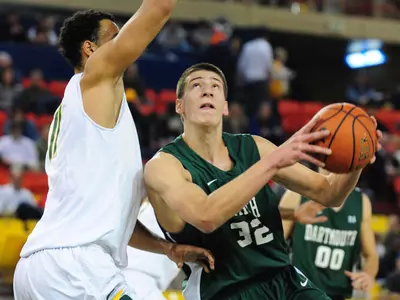 #21 Harvard Wears Down Big Green Men in Ivy Opener