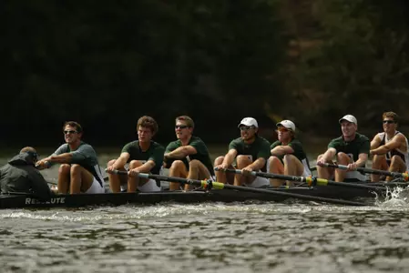Men's Heavyweight Crew Opens Fall at Head of the Charles