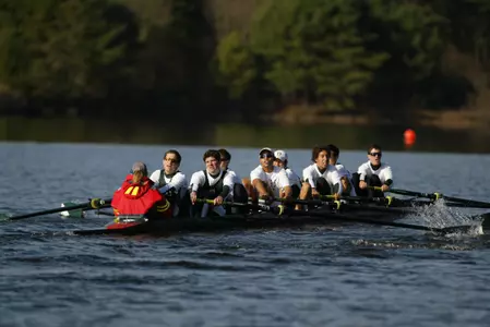 Men's Lightweight Novice Row at Green Monster