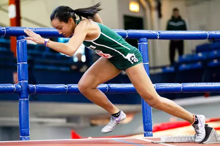 Women's Track Opens Outdoor Season at Shamrock Invitational
