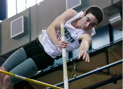 Men's Track Finishes Sixth at Outdoor Heptagonals