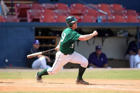 Eight-Run Eighth Lifts Baseball Past Boston College
