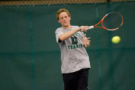 Men's Tennis Rolls Past Host William & Mary, 4-0