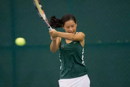 Women's Tennis Outlasts Cal Poly in 4-3 Victory