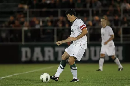 Men's Soccer Downs Vermont, 2-0