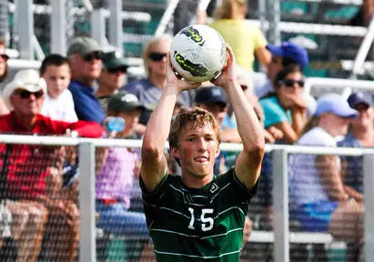 Mkosana and Dzierzawski Lead Dartmouth to 2-1 win over UMass
