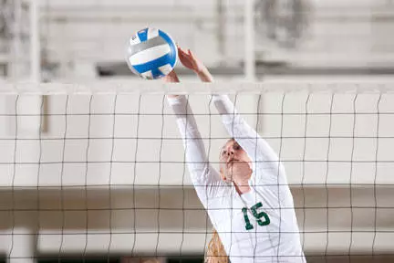 Dartmouth Volleyball Stumbles in Loss at Penn