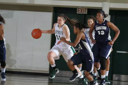 Harvard Edges Dartmouth, 71-63, in Ivy League Opener
