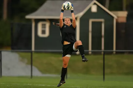 Dartmouth Falls to Connecticut 2-0 on Sunday