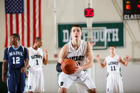 Men Suffer 73-55 Loss to Princeton