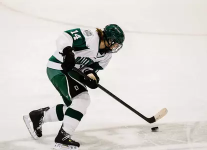 Women's Hockey Skates Past Vermont, 4-2