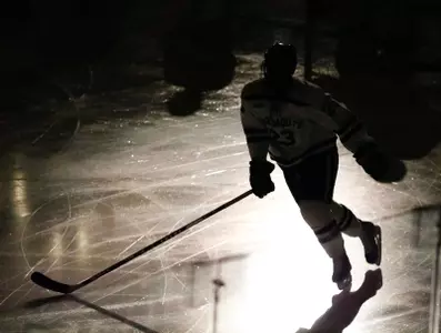 Final Regular Season Roadtrip on Tap for Men's Hockey This Weekend