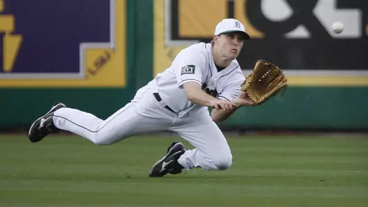 #13 LSU Beats Baseball, 16-3