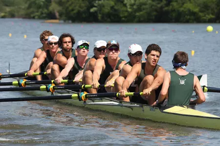 Heavyweight Freshmen Eight Advances to Petite Final