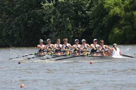 Lightweight Rowing Competes at Eastern Sprints
