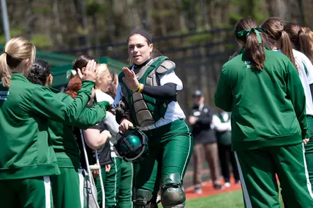 Softball Takes on Sacred Heart and Jumps Into Ivy League Action