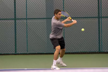 Men's Tennis Drops Hard-Fought Battle to No. 22 Memphis, 4-3